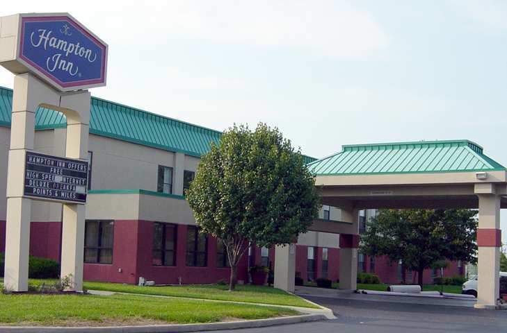 Hotel Baymont By Wyndham Monroe Ohio Exterior foto